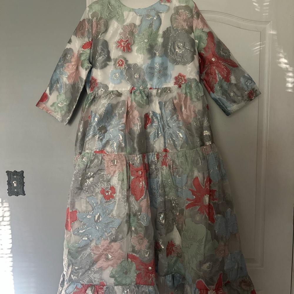 Floral Patterned Dress with 3/4 Sleeves